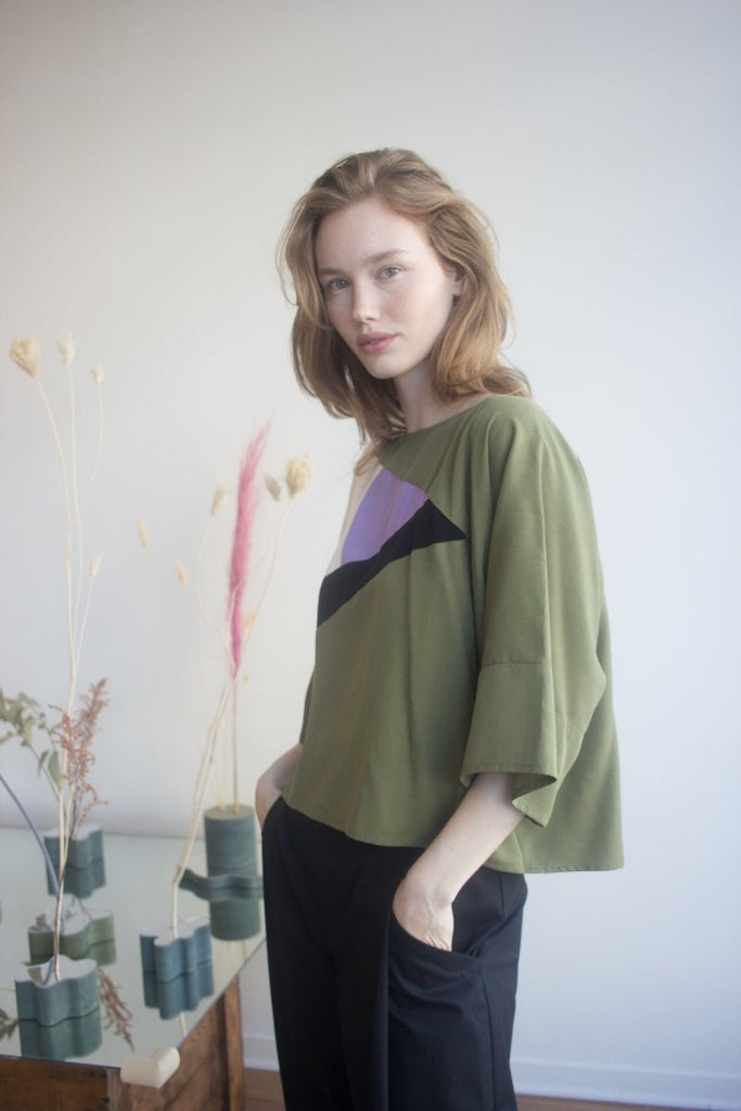 Jennifer Glasgow Lacerta Colour Blocked Top (Moss) - Victoire BoutiqueJennifer GlasgowShirts & Tops Ottawa Boutique Shopping Clothing