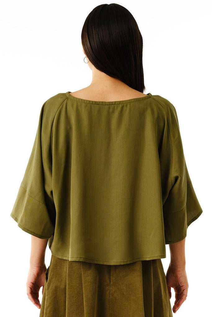 Jennifer Glasgow Lacerta Colour Blocked Top (Moss) - Victoire BoutiqueJennifer GlasgowShirts & Tops Ottawa Boutique Shopping Clothing