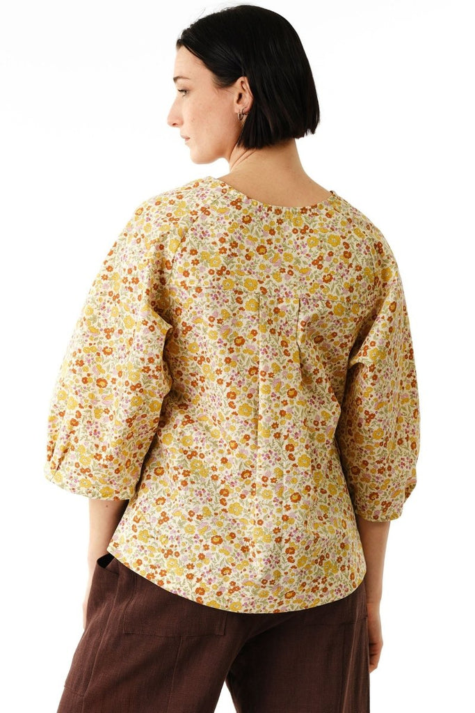 Jennifer Glasgow Perseus Top (Cream Floral) - Victoire BoutiqueJennifer GlasgowShirts & Tops Ottawa Boutique Shopping Clothing
