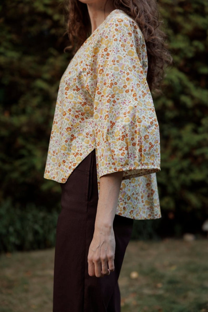 Jennifer Glasgow Perseus Top (Cream Floral) - Victoire BoutiqueJennifer GlasgowShirts & Tops Ottawa Boutique Shopping Clothing