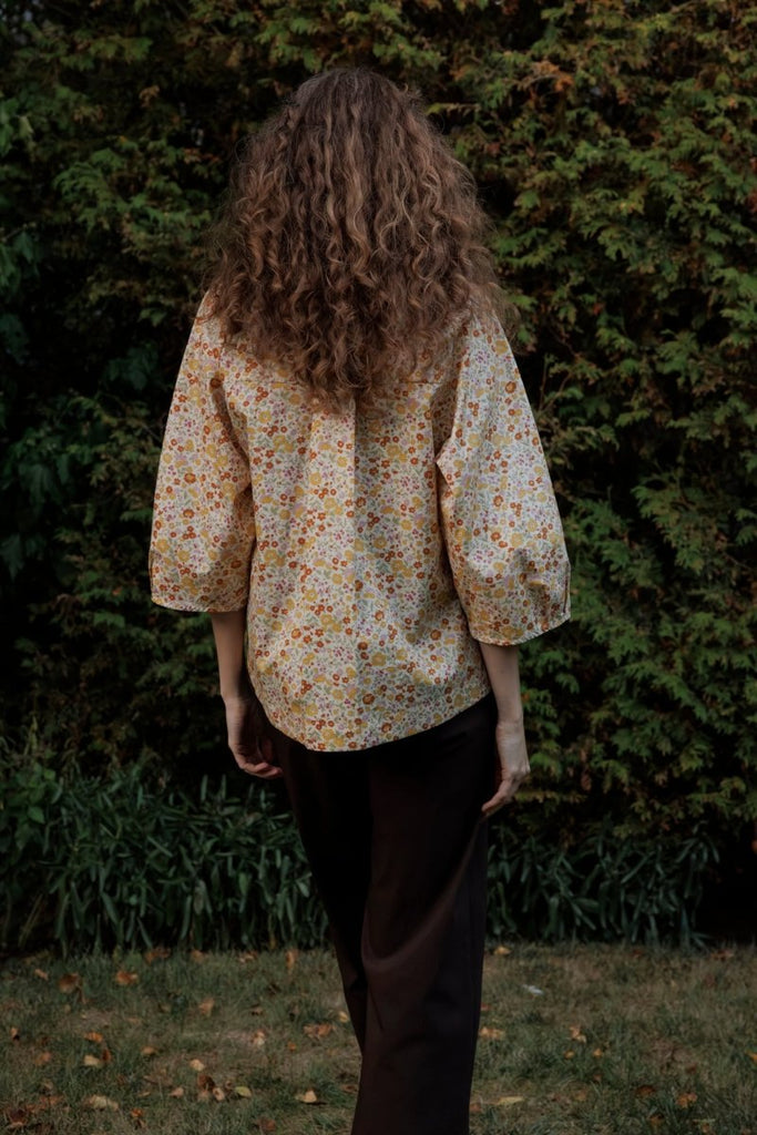 Jennifer Glasgow Perseus Top (Cream Floral) - Victoire BoutiqueJennifer GlasgowShirts & Tops Ottawa Boutique Shopping Clothing