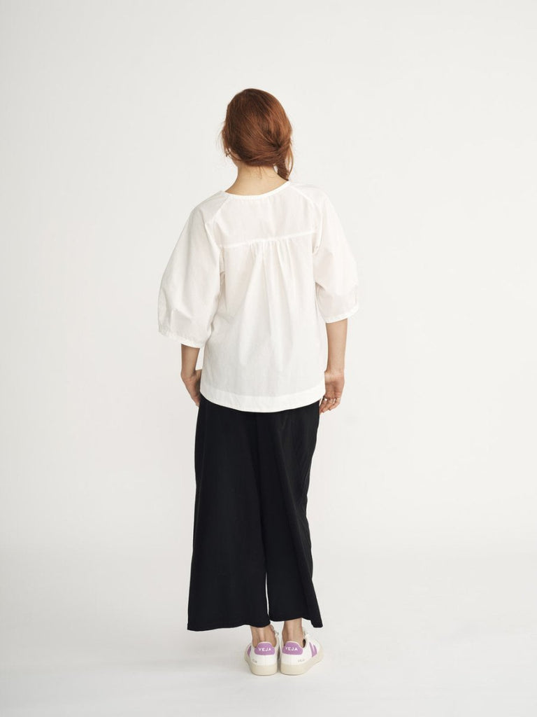 Jennifer Glasgow Perseus Top (Ivory) - Victoire BoutiqueJennifer GlasgowShirts & Tops Ottawa Boutique Shopping Clothing