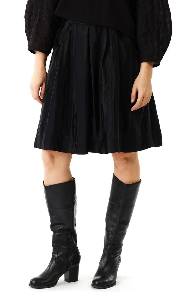 Jennifer Glasgow Strenua Skirt (Black) - Victoire BoutiqueJennifer GlasgowSkirts Ottawa Boutique Shopping Clothing