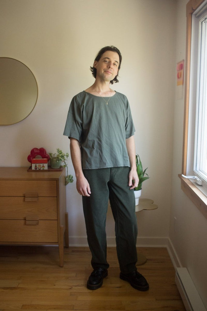 Jennifer Glasgow Virgo Top (Olive) - Victoire BoutiqueJennifer GlasgowShirts & Tops Ottawa Boutique Shopping Clothing