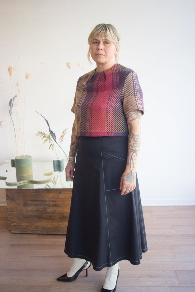 Jennifer Glasgow Volans Fluted Skirt (Black) - Victoire BoutiqueJennifer GlasgowSkirts Ottawa Boutique Shopping Clothing