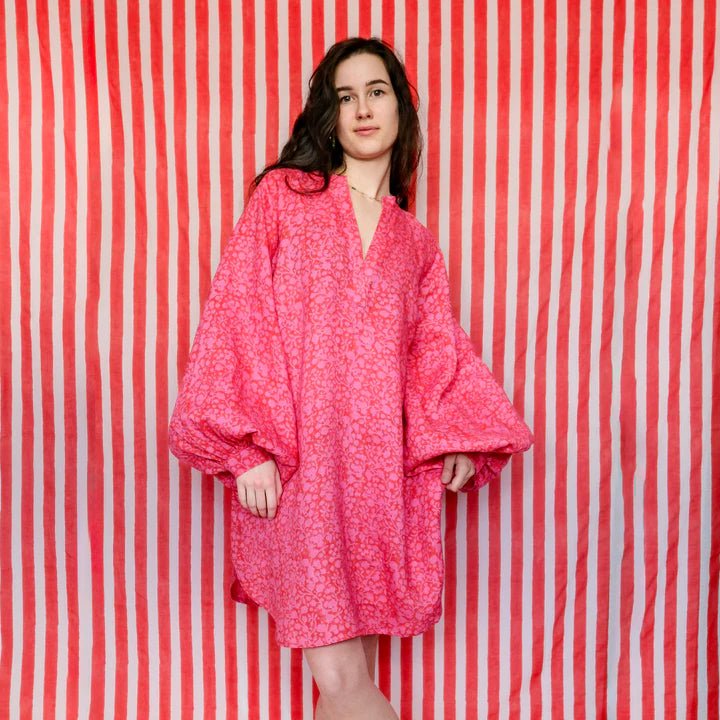 Kate Austin Designs Meret Linen Dress (Pink/Red Jasmine) - Victoire BoutiqueKate Austin DesignsDresses Ottawa Boutique Shopping Clothing