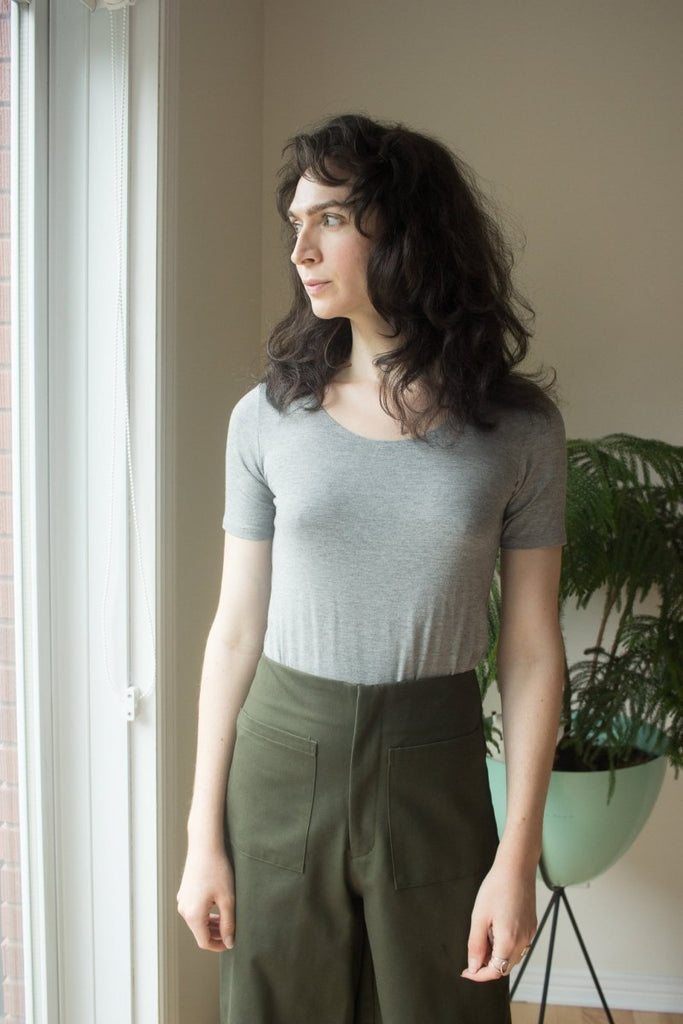 Leka Grace Top (Light Grey Microstripe) - Victoire BoutiqueLekaTops Ottawa Boutique Shopping Clothing