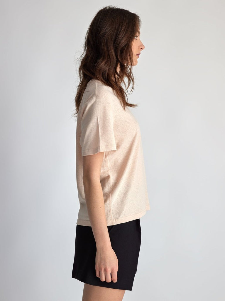 Lepidoptere Agathe Hemp T-Shirt (Shell) - Victoire BoutiqueLepidoptereTops Ottawa Boutique Shopping Clothing