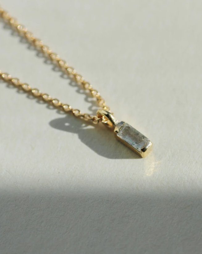 Little Gold Vesper Necklace (Labradorite) - Victoire BoutiqueLittle GoldNecklaces Ottawa Boutique Shopping Clothing