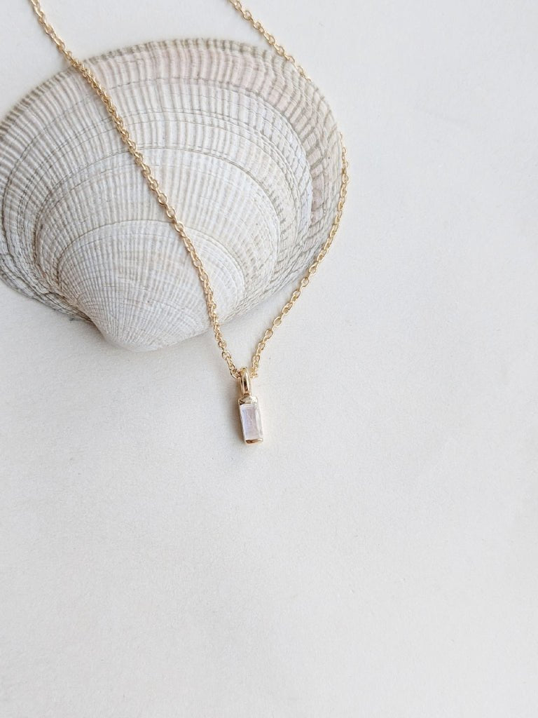 Little Gold Vesper Necklace (Moonstone) - Victoire BoutiqueLittle GoldNecklaces Ottawa Boutique Shopping Clothing