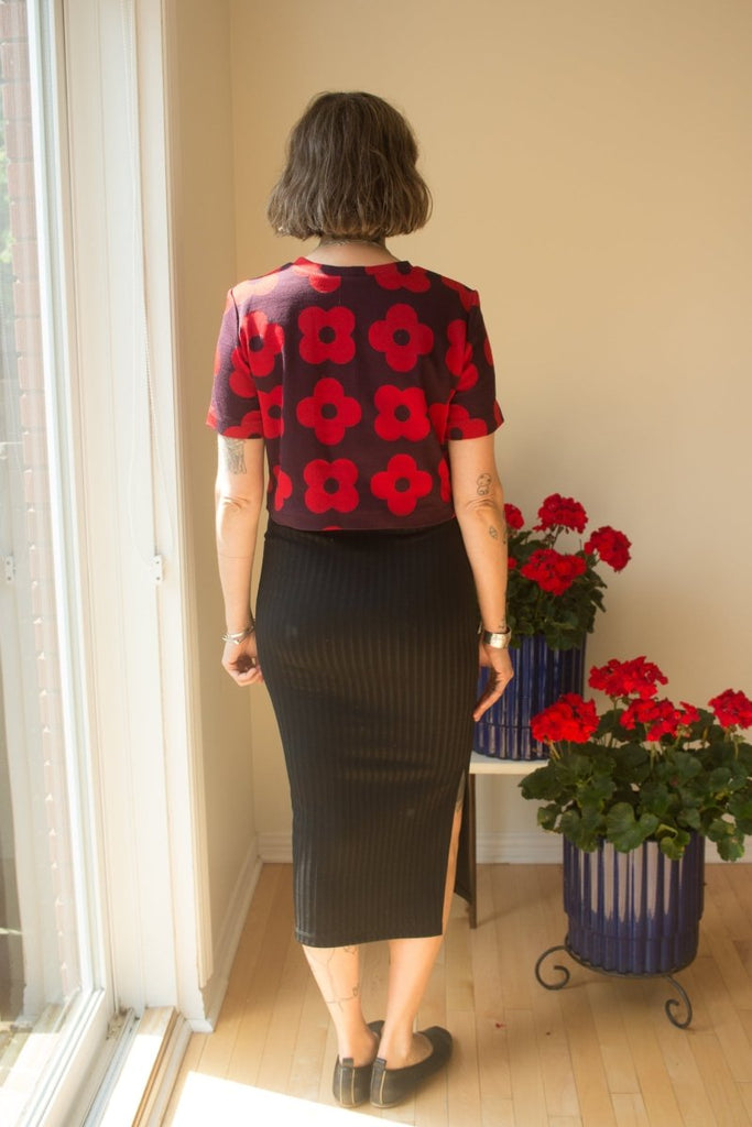 Marigold Joe Top (Burgundy & Red Flowers) - Victoire BoutiqueMarigoldTops Ottawa Boutique Shopping Clothing