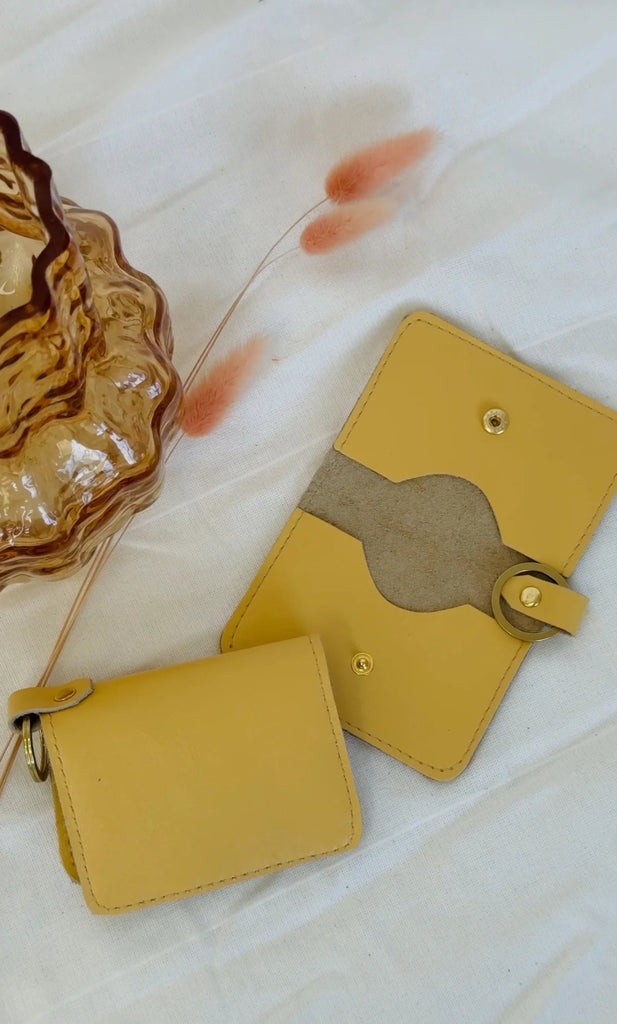 Market Canvas Dóra Leather Clutch Wallet (Various Colours) - Victoire BoutiqueMarket CanvasWallets Ottawa Boutique Shopping Clothing