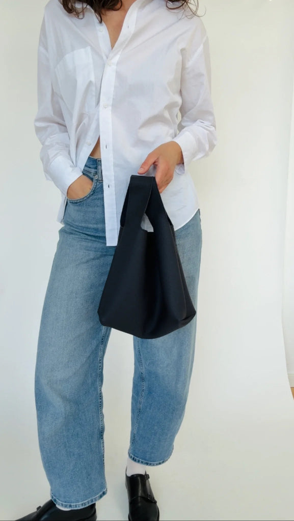 Market Canvas Issy Mini Tote (Dark Navy) - Victoire BoutiqueMarket CanvasBags Ottawa Boutique Shopping Clothing
