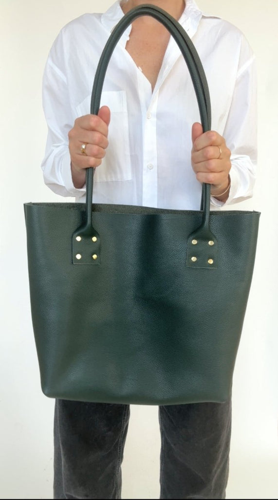 Market Canvas Moore Refined Tote (Kale) - Victoire BoutiqueMarket CanvasBags Ottawa Boutique Shopping Clothing