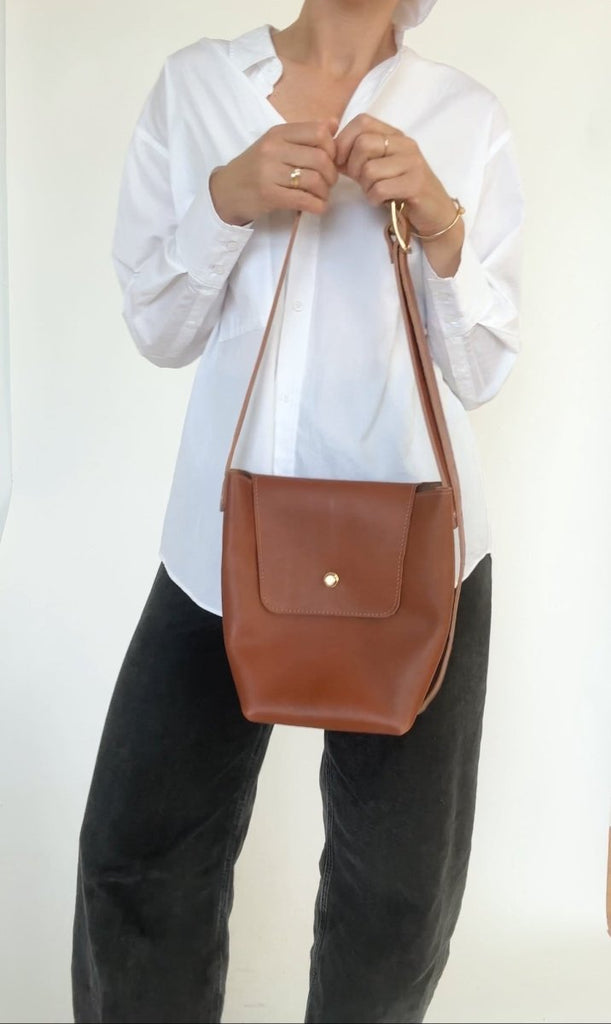 Market Canvas Rapha Satchel (Toffee) - Victoire BoutiqueMarket CanvasBags Ottawa Boutique Shopping Clothing