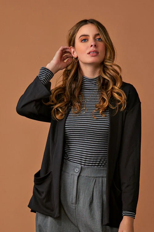 Meemoza Vegan Cardigan (Black) - Victoire BoutiqueMeemozaTops Ottawa Boutique Shopping Clothing