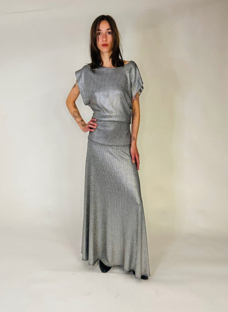 Meg Circle Skirt (Silver Metallic) - Victoire BoutiqueMeg by Megan KinneyShorts Ottawa Boutique Shopping Clothing