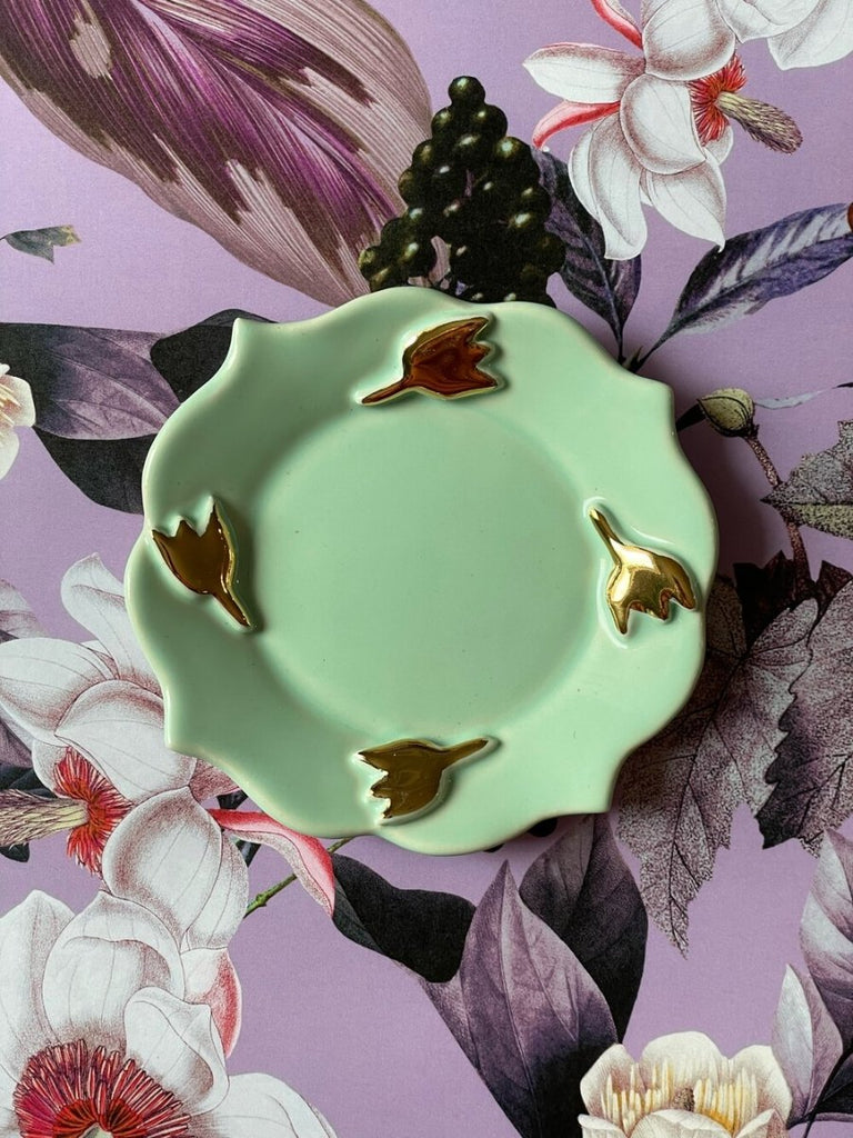 Meg Does Pottery Small Tulip Plates (Various Colours) - Victoire BoutiqueMeg Does PotteryHome Ottawa Boutique Shopping Clothing