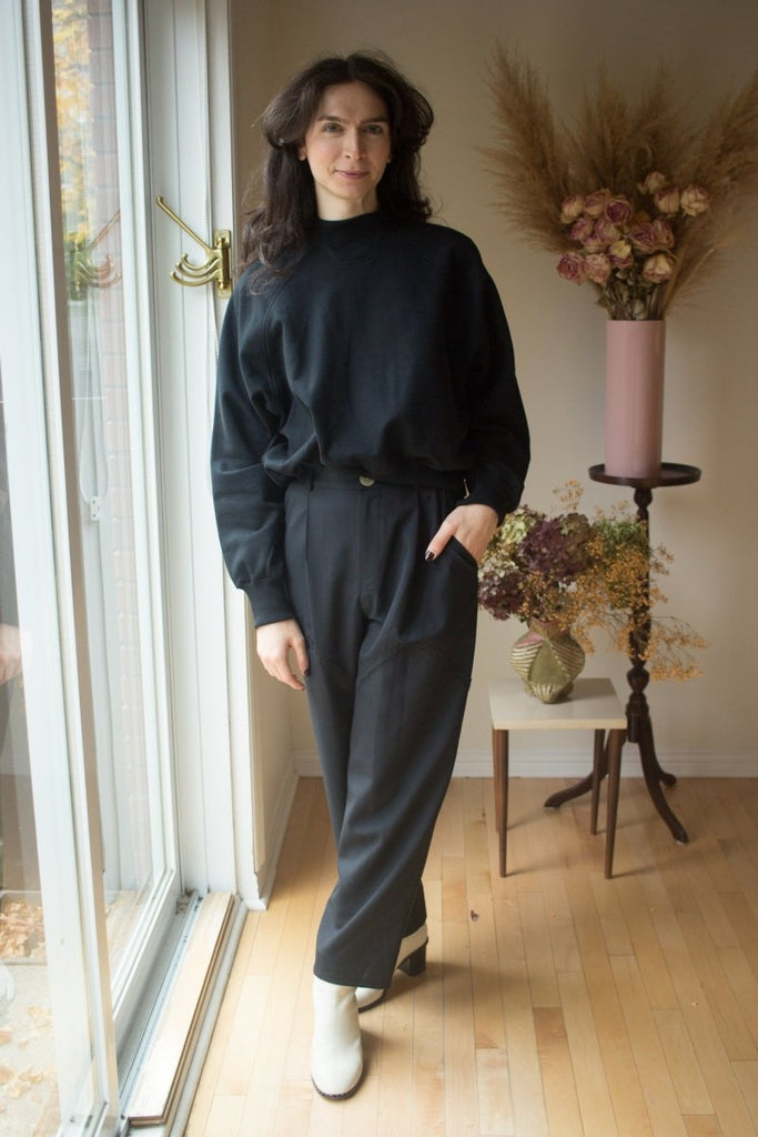 Mercy House Trix Cropped Crewneck (Black) - Victoire BoutiqueMercy HouseSweater Ottawa Boutique Shopping Clothing