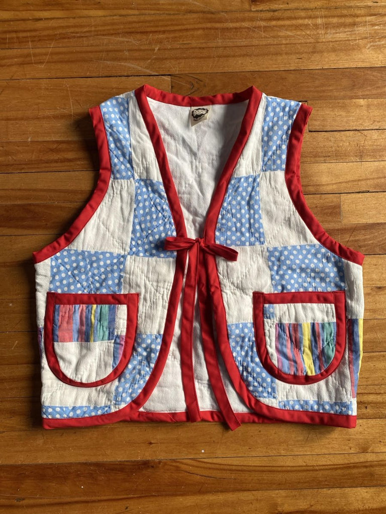 Middle Sister Co. Antique Patchwork Quilt Vest (White/Blue/Red Trim) - Victoire BoutiqueMiddle Sister Co.Tops Ottawa Boutique Shopping Clothing