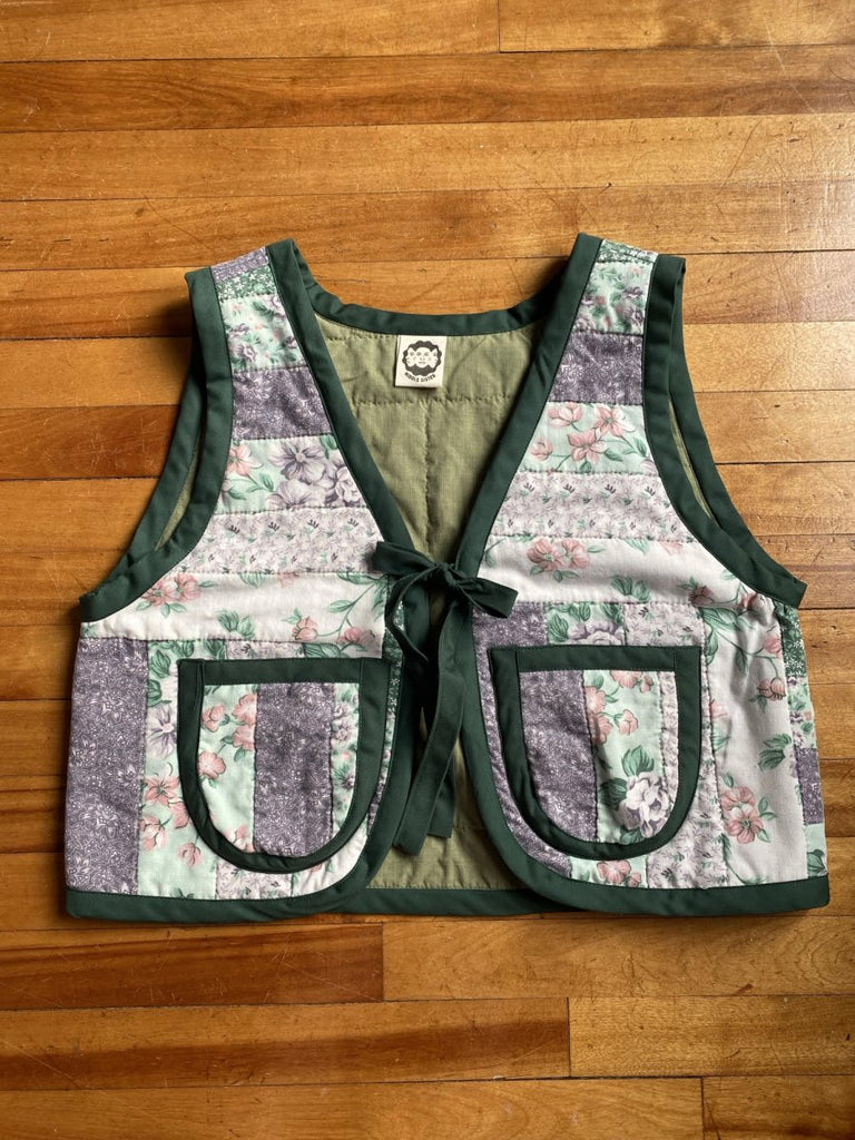 Middle Sister Co. Garden Floral Quilt Vest (Purple/Green/Green Trim) - Victoire BoutiqueMiddle Sister Co.Tops Ottawa Boutique Shopping Clothing