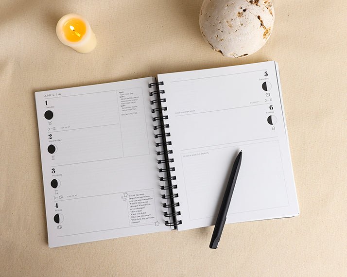 Moon Studio 2025 Many Moons Lunar Planner - Victoire BoutiqueMoon StudioStationery Ottawa Boutique Shopping Clothing