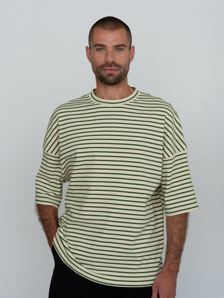 Odeyalo Systeme Oversized T-Shirt (Green and Cream) - Victoire BoutiqueOdeyaloTops Ottawa Boutique Shopping Clothing