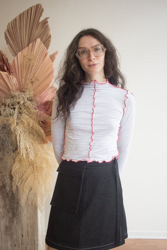 Olive Rose Wiggley Long Sleeve Top (Grey Stripe/Red) - Victoire BoutiqueOlive RoseTops Ottawa Boutique Shopping Clothing