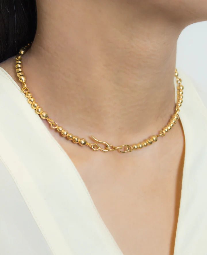 ORA - C Elvire Necklace (Brass) - Victoire BoutiqueORA - CNecklaces Ottawa Boutique Shopping Clothing