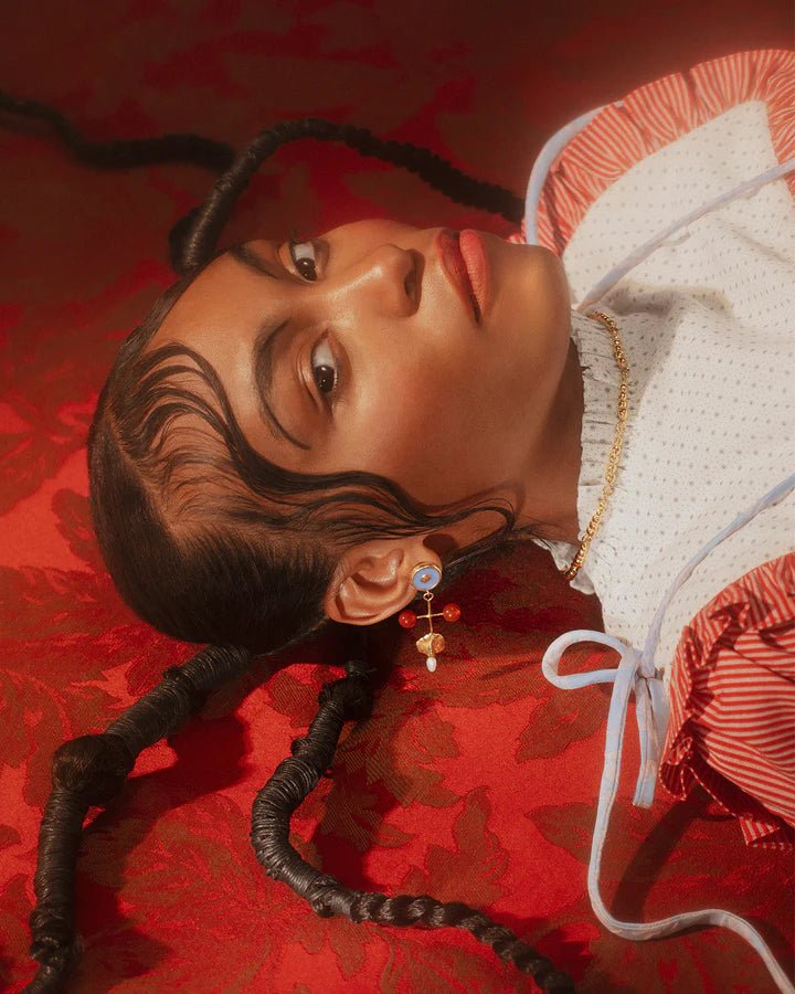 ORA - C Elvire Necklace (Brass) - Victoire BoutiqueORA - CNecklaces Ottawa Boutique Shopping Clothing