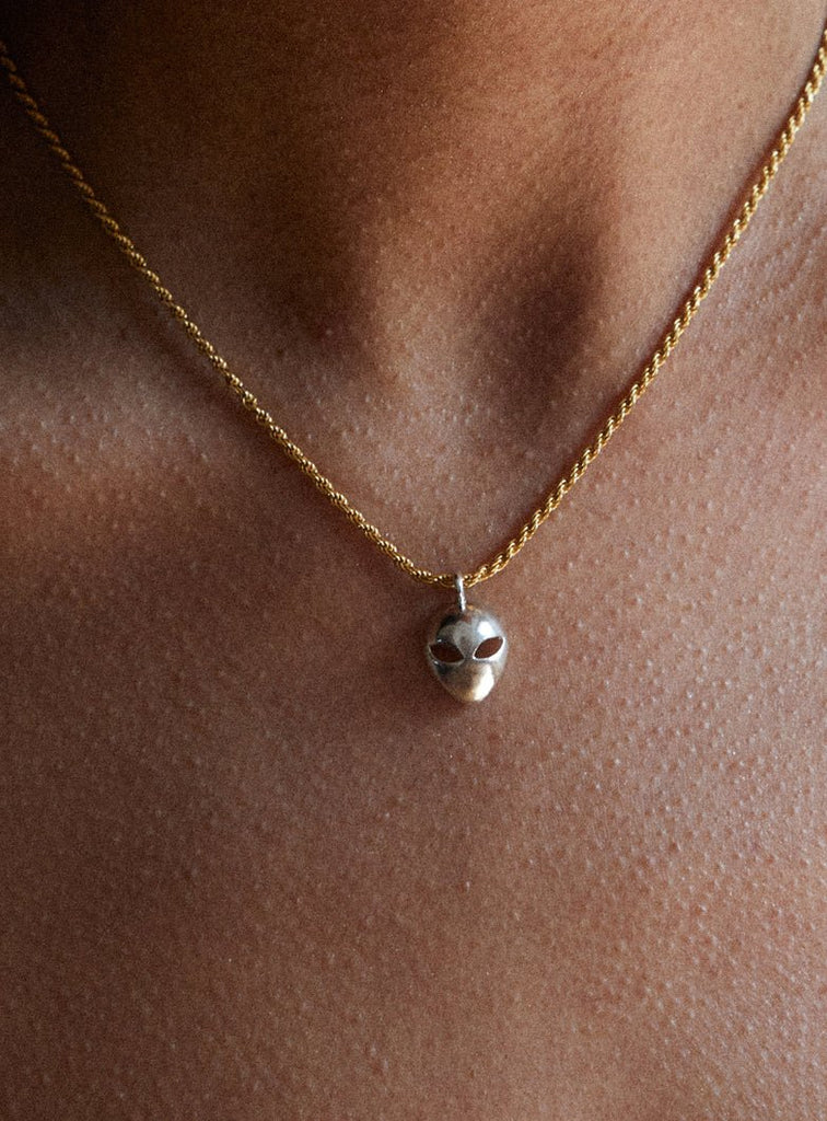 Par Ici Alien Head Pendant Necklace - Gold or Silver (In - Store) - Victoire BoutiquePar IciNecklaces Ottawa Boutique Shopping Clothing