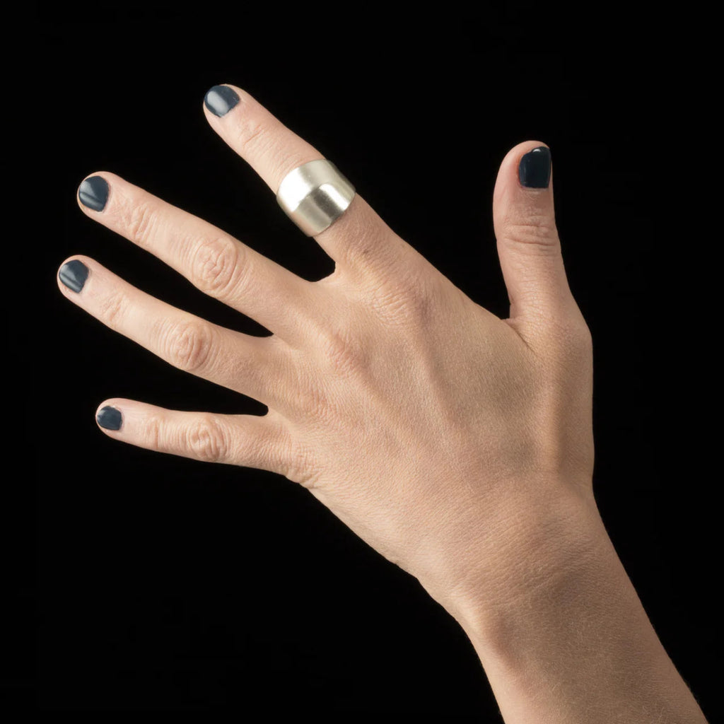 Par Ici Knuckle Ring - Gold or Silver (In - Store) - Victoire BoutiquePar IciRings Ottawa Boutique Shopping Clothing