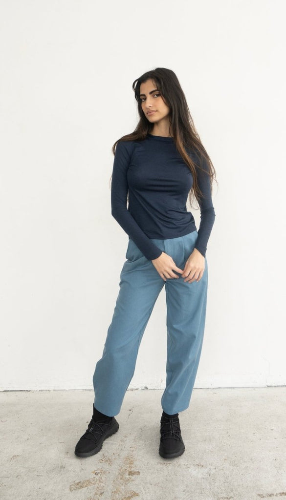 Rightful Owner Merino Wool Base Layer (Navy) - Victoire BoutiqueRightful OwnerTops Ottawa Boutique Shopping Clothing