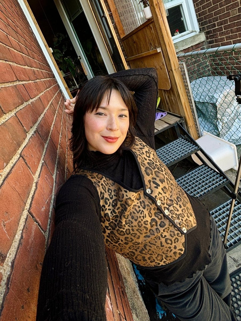 Rightful Owner Shania Vest (Leopard) - Victoire BoutiqueRightful OwnerTops Ottawa Boutique Shopping Clothing