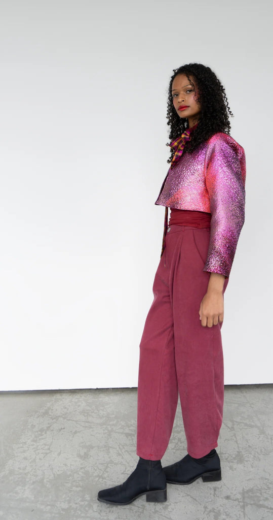 Rightful Owner Tucked Trouser (Merlot) - Victoire BoutiqueRightful OwnerPants Ottawa Boutique Shopping Clothing