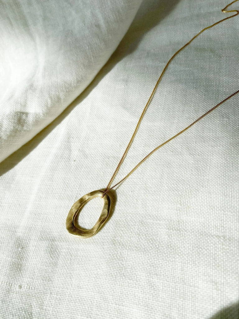 Roca Necklace (Bronze or Silver) - Victoire BoutiqueHawklyNecklace Ottawa Boutique Shopping Clothing