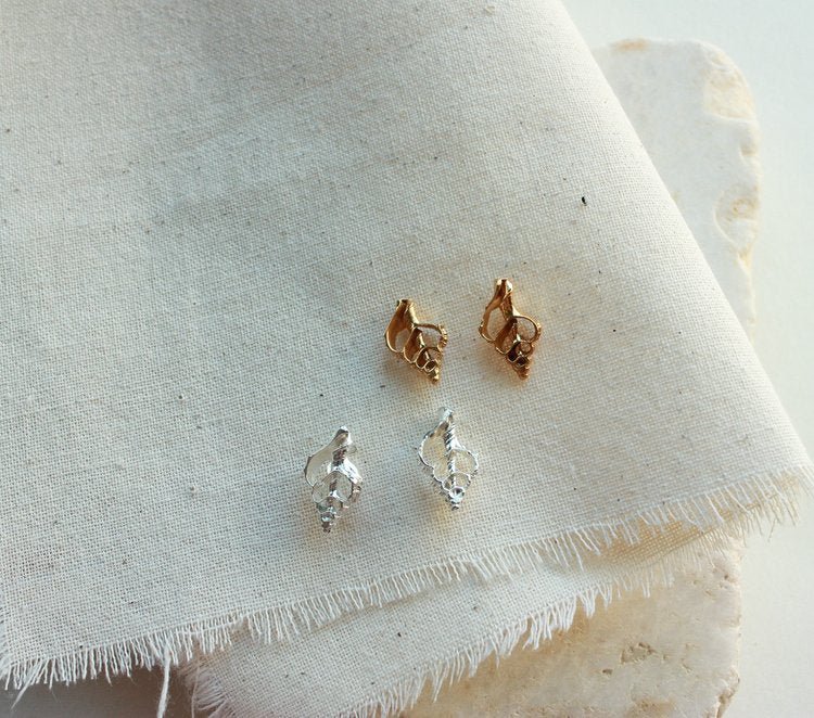 Rowe Mini Shell Studs (Gold Plated Brass or Silver) - Victoire BoutiqueRoweEarrings Ottawa Boutique Shopping Clothing