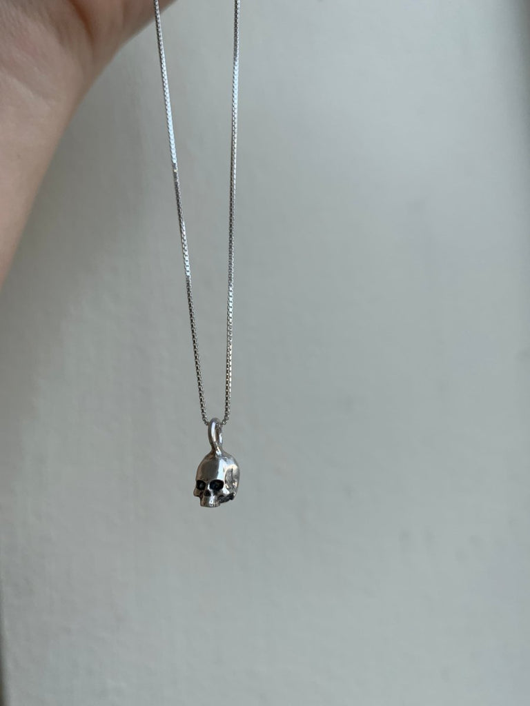 Rowe Skull Charm Necklace (Silver) - Victoire BoutiqueRoweNecklace Ottawa Boutique Shopping Clothing