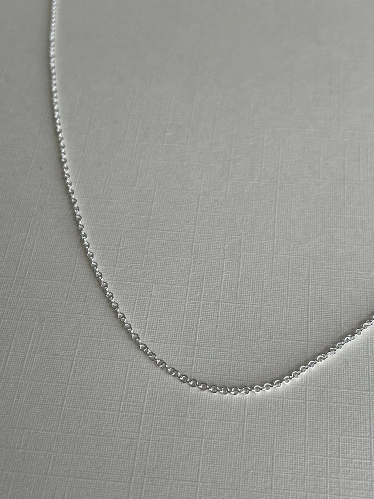 Second Aura Dainty Cable Necklace (Gold or Silver) - Victoire BoutiqueSecond AuraNecklaces Ottawa Boutique Shopping Clothing