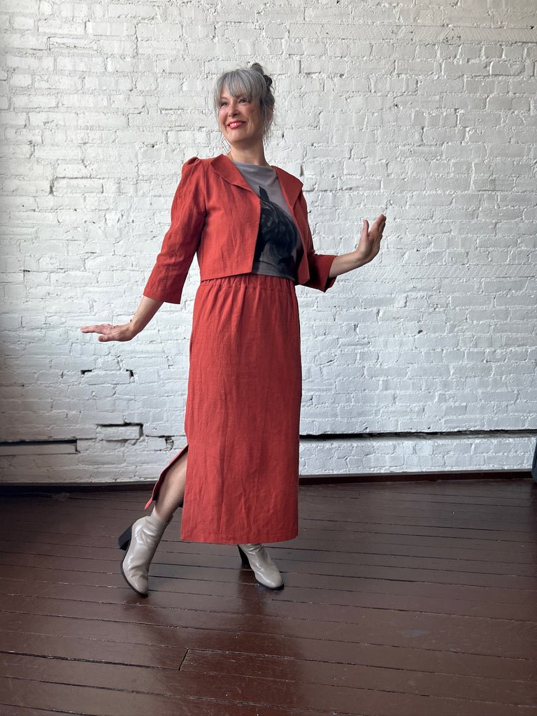 Smoking Lily The Narrows Skirt (Burnt Orange) - Victoire BoutiqueSmoking LilySkirts Ottawa Boutique Shopping Clothing