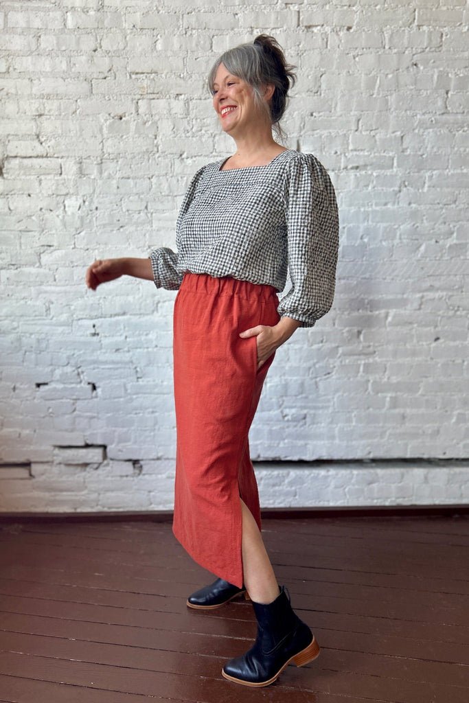Smoking Lily The Narrows Skirt (Burnt Orange) - Victoire BoutiqueSmoking LilySkirts Ottawa Boutique Shopping Clothing