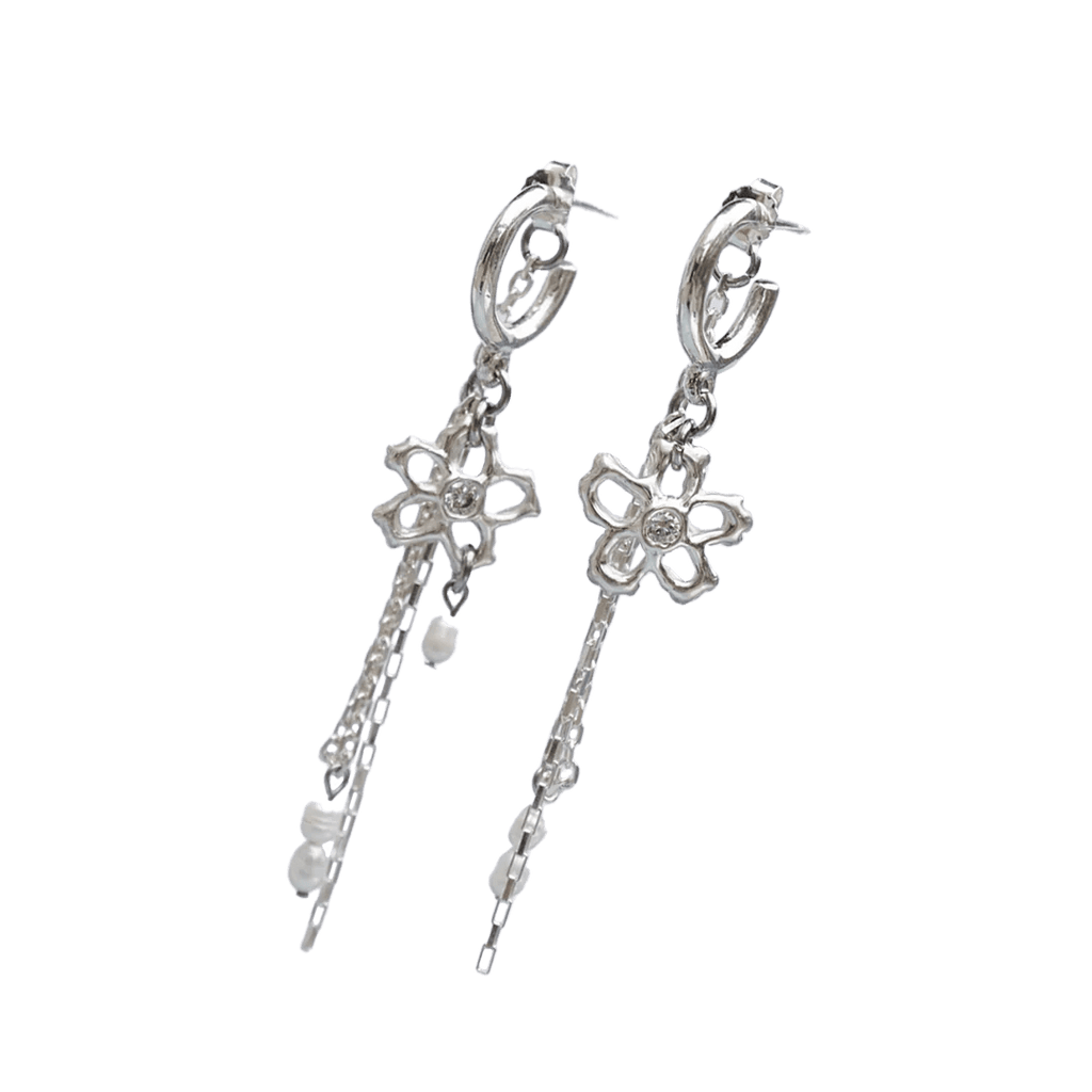 Sunday Feel Lazy Daisy Earrings (Silver) - Victoire BoutiqueSunday Feelearrings Ottawa Boutique Shopping Clothing