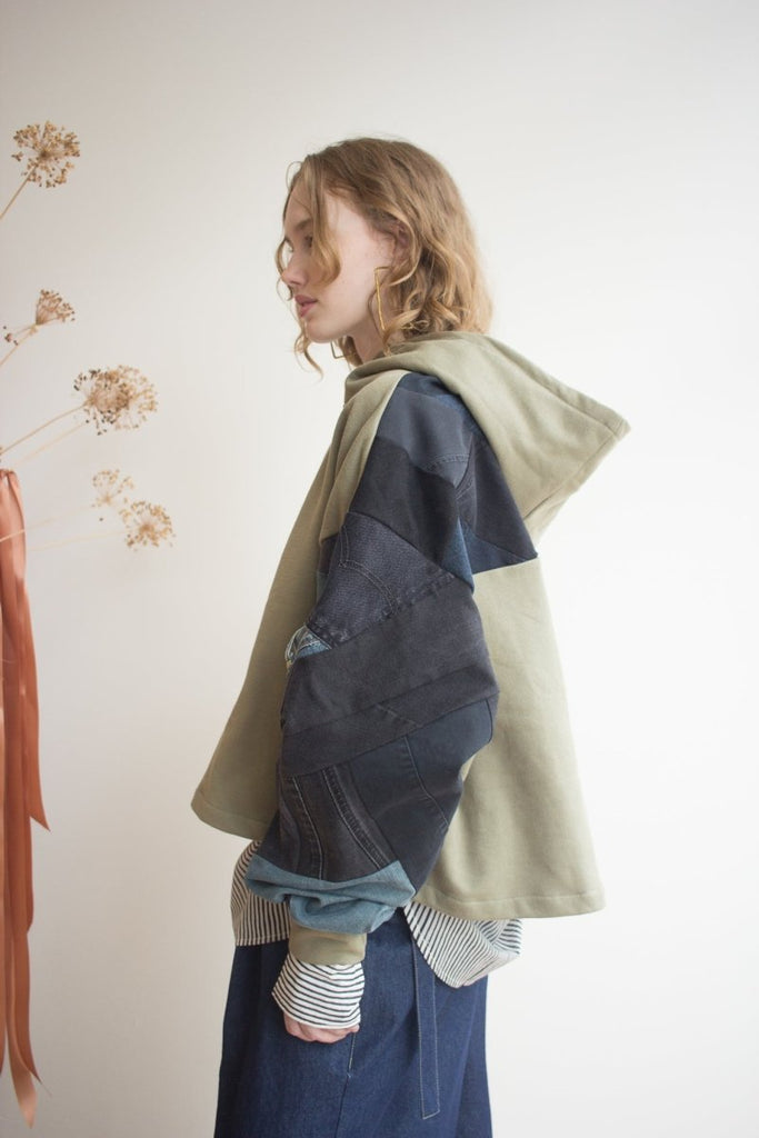 Uni Design Go - To Cropped Hoodie - Victoire BoutiqueUni DesignTops Ottawa Boutique Shopping Clothing