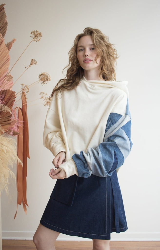 Uni Design Go - To Cropped Hoodie - Victoire BoutiqueUni DesignTops Ottawa Boutique Shopping Clothing