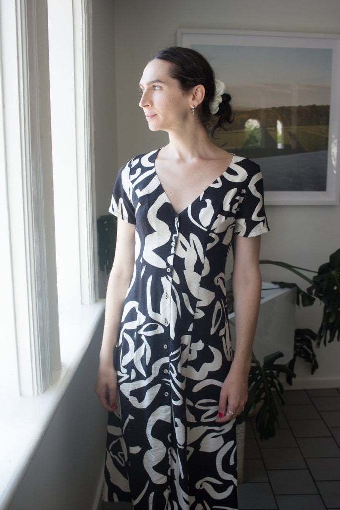 Ursa Minor Chloe Dress (Abstract) - Victoire BoutiqueUrsa MinorDresses Ottawa Boutique Shopping Clothing