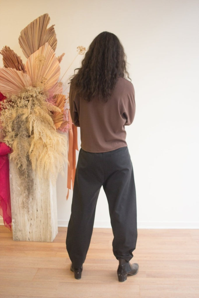 Ursa Minor Flor Arca Pants (Black or Navy) - Victoire BoutiqueUrsa MinorBottoms Ottawa Boutique Shopping Clothing