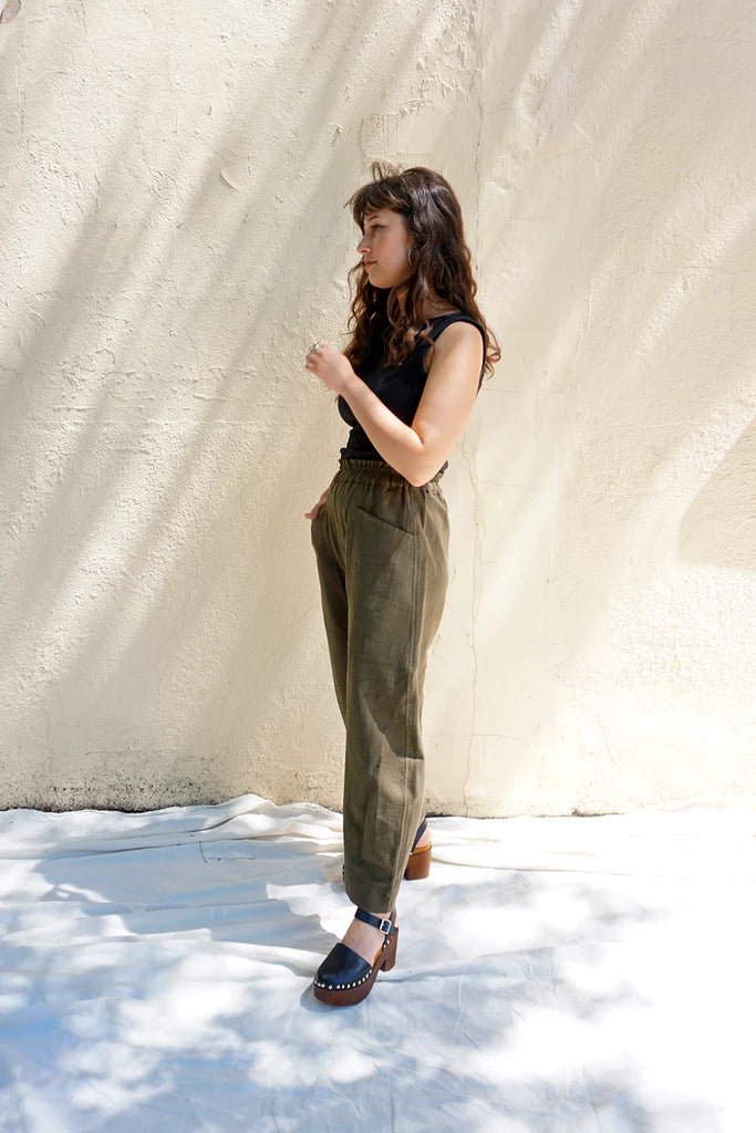 Ursa Minor Flor Arca Pants (Ramie Olive) - Victoire BoutiqueUrsa MinorBottoms Ottawa Boutique Shopping Clothing