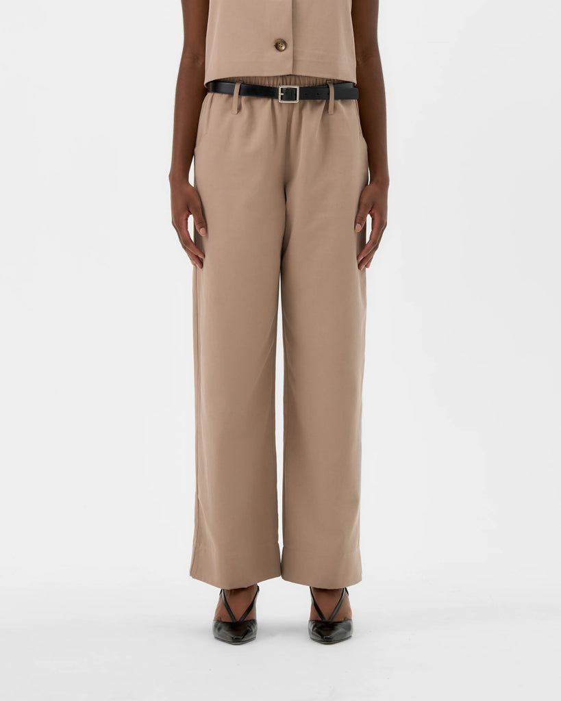 Valerie C. Loose Classic Pants (Beige) - Victoire BoutiqueValerie CPants Ottawa Boutique Shopping Clothing