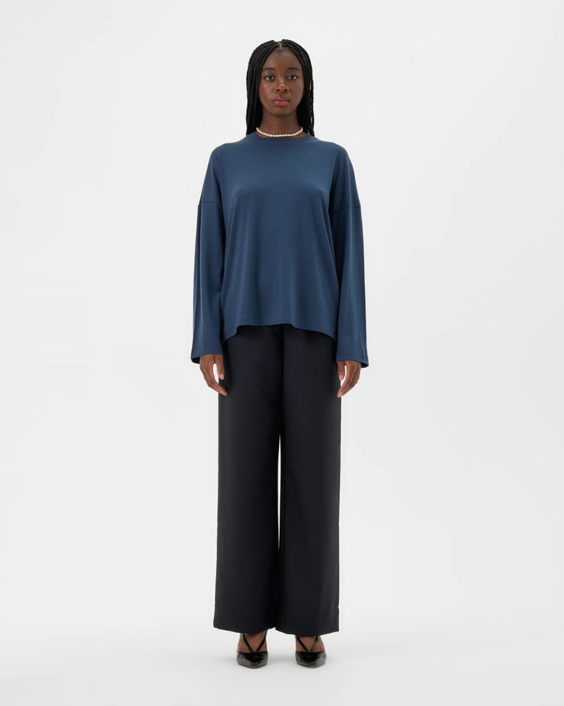 Valerie C. Loose Classic Pants (Dark Navy) - Victoire BoutiqueValerie CPants Ottawa Boutique Shopping Clothing