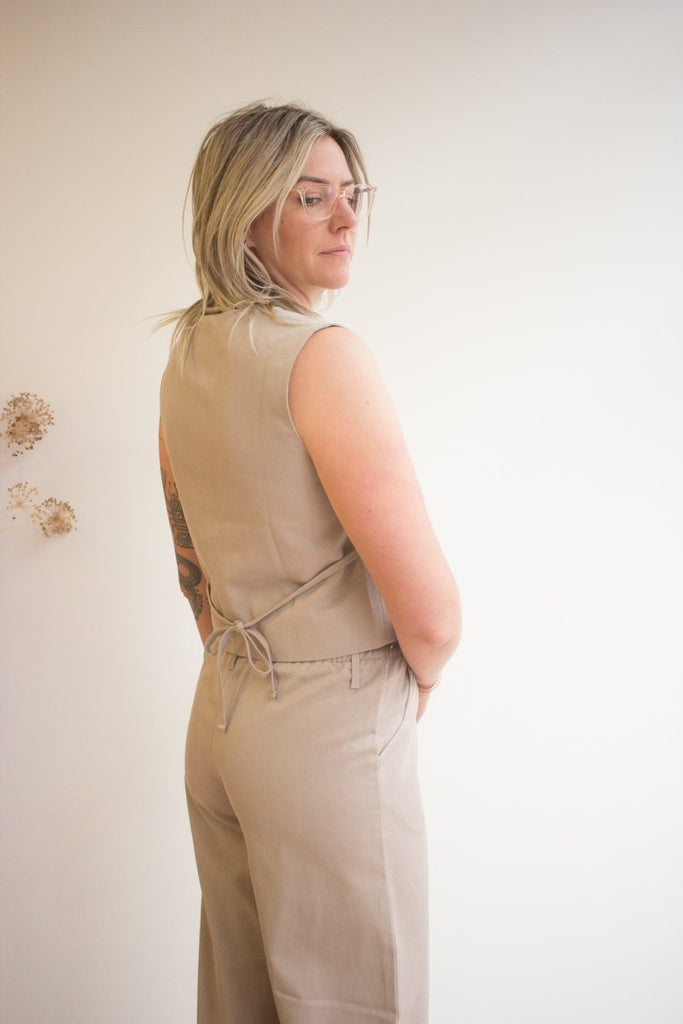 Valerie C. Sleeveless Jacket (Beige) - Victoire BoutiqueValerie CShirts & Tops Ottawa Boutique Shopping Clothing